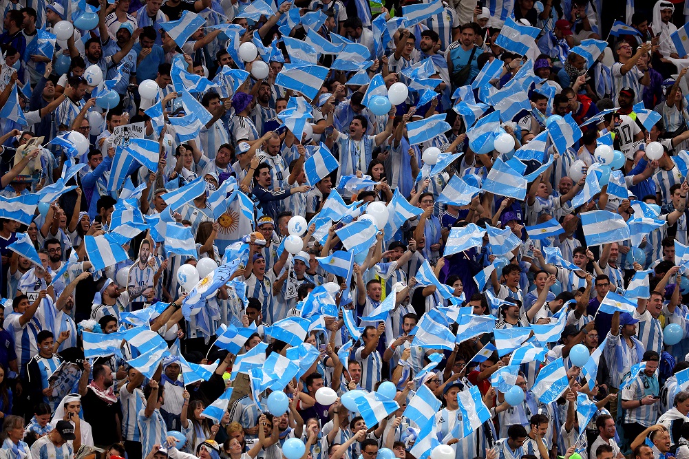 Marea Argentina con mucho apoyo asiático en la final ante Francia