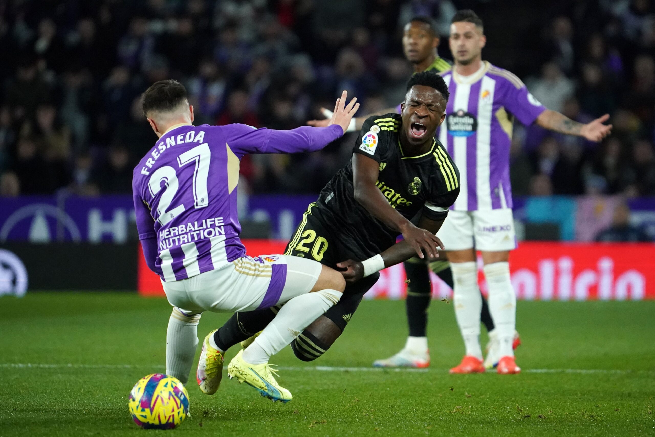 Vinicius Junior explota de bronca en Real Madrid: «Los racistas siguen en los estadios y La Liga no hace nada»