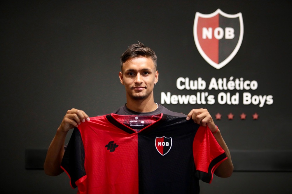 Alejo Tabares es el segundo refuerzo para Newell´s en este 2025