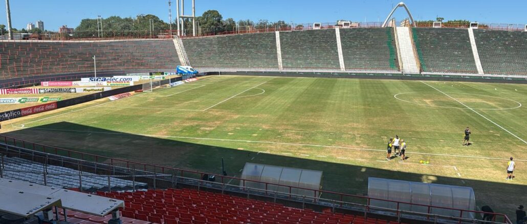No hubo arreglo en el césped del Minella para Aldosivi y Defensa y Justicia