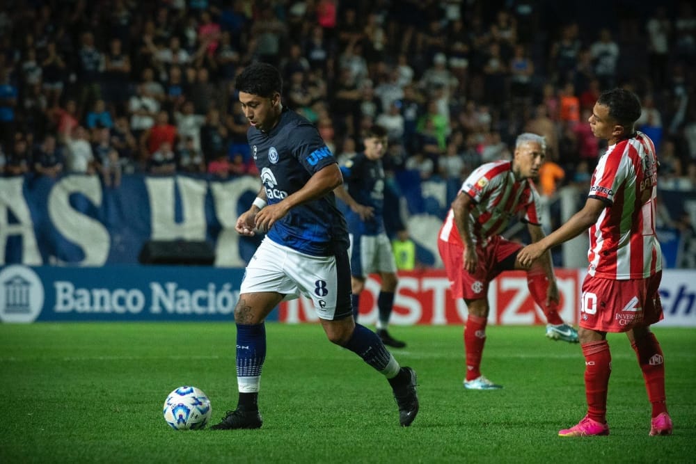 Independiente Rivadavia y Barracas no rompieron el cero en Mendoza