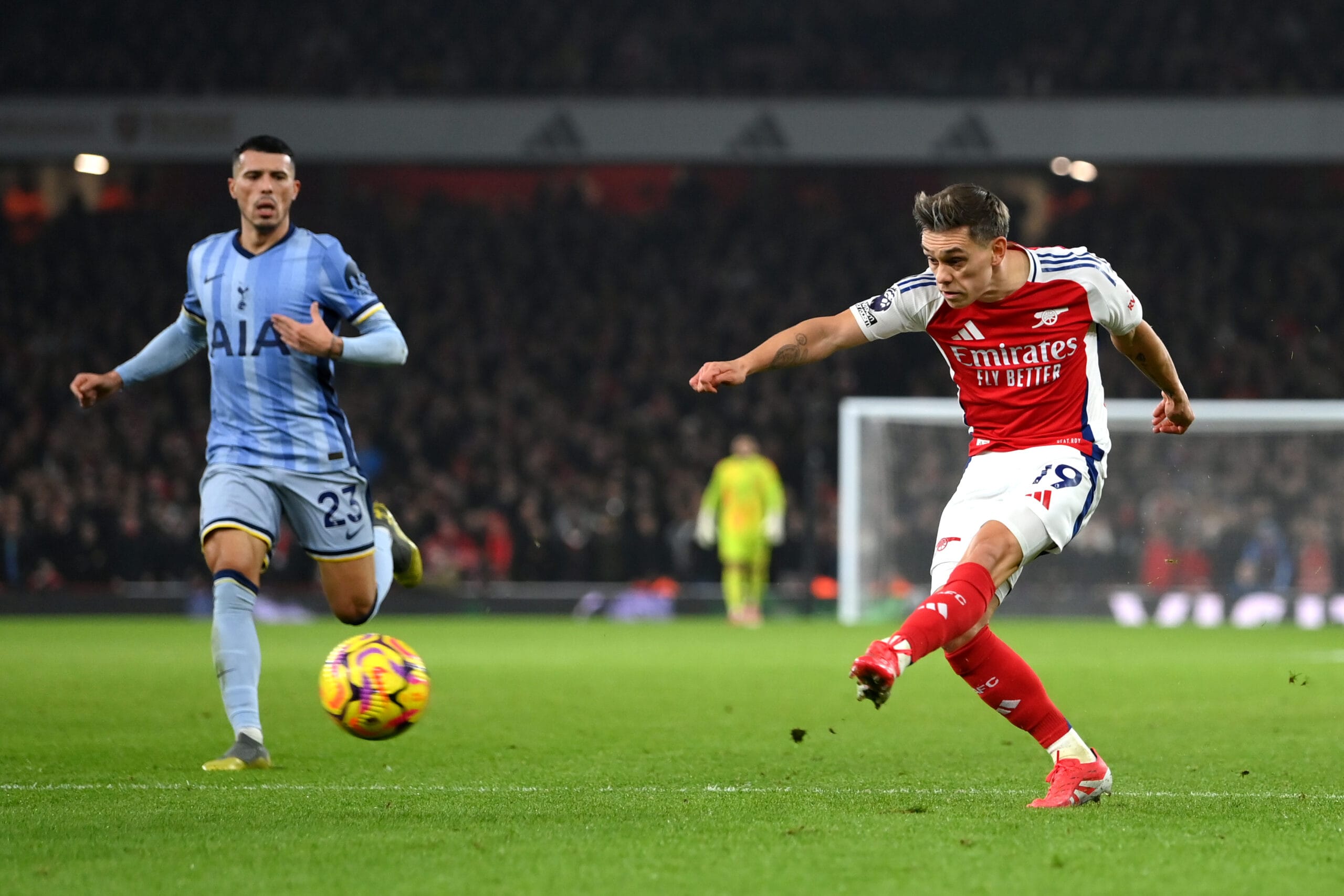 Arsenal revirtió el Clásico de Londres contra el Tottenham en un abrir y cerrar de ojos