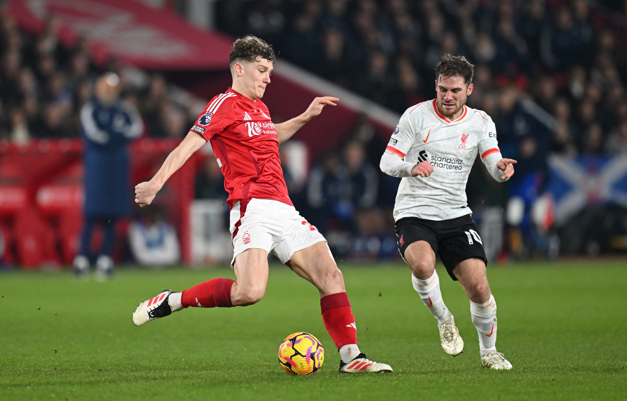 Liverpool y Nottingham Forest repartieron puntos en un partidazo de la Premier League