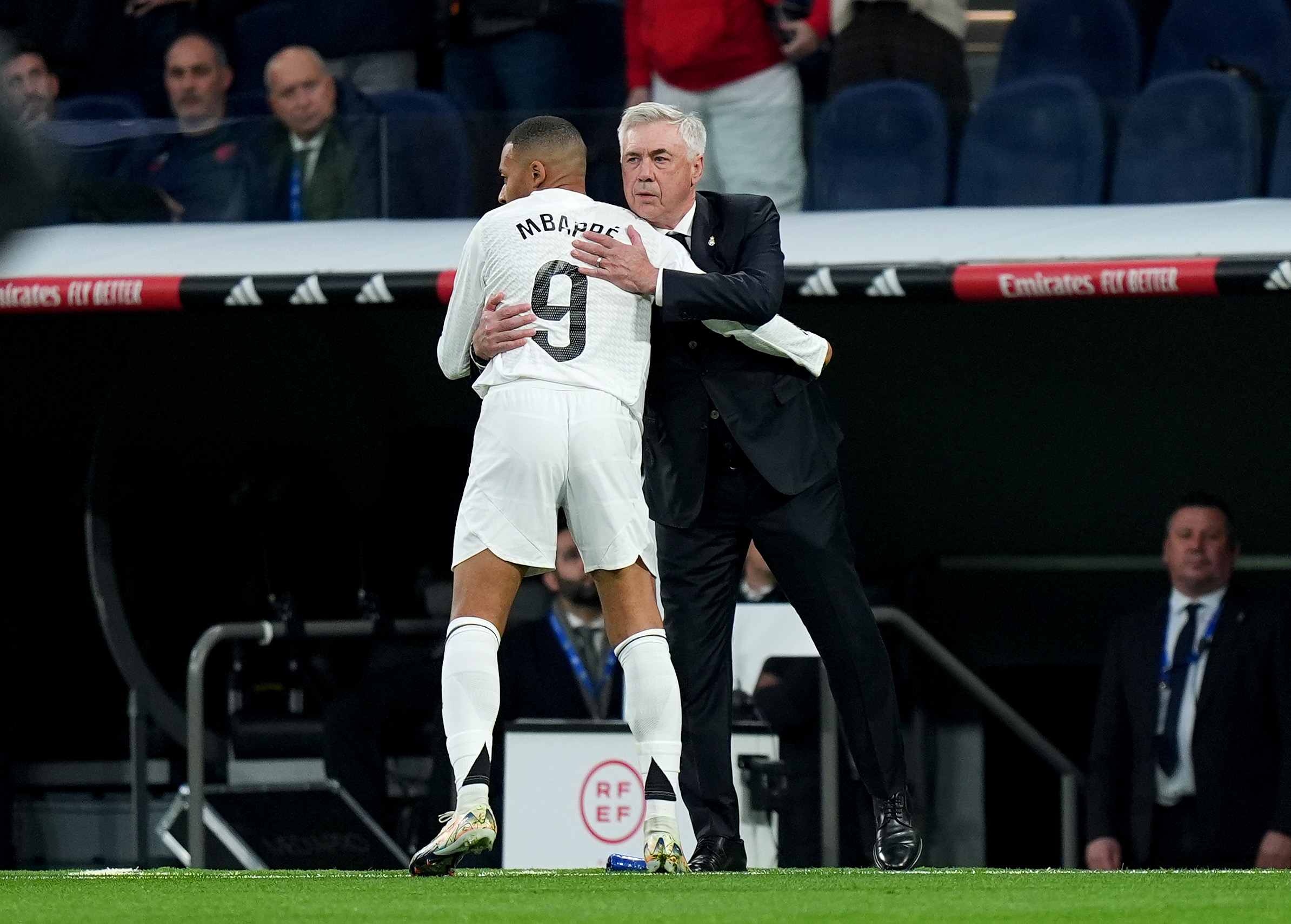 Kylian Mbappé y Carlo Ancelotti