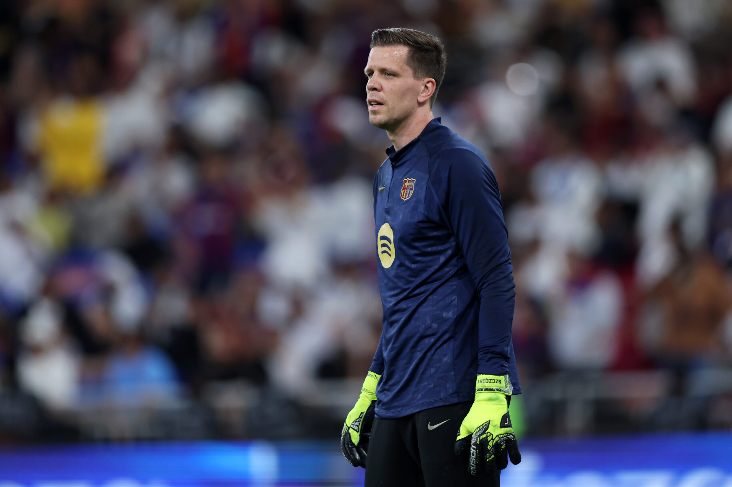 Real Madrid se ilusiona en la Supercopa: expulsión de Wojciech Szczęsny y golazo de tiro libre de Rodrygo