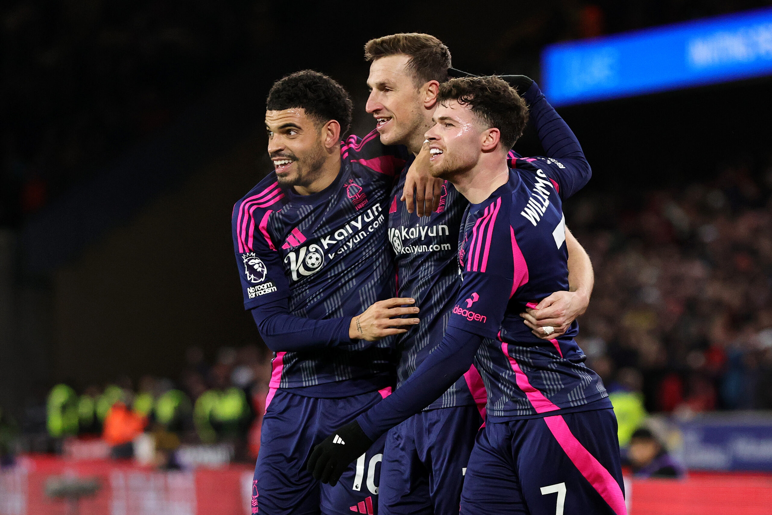 Nottingham Forest, imparable en la Premier: sexta victoria seguida ante el Wolverhampton y escolta del Liverpool