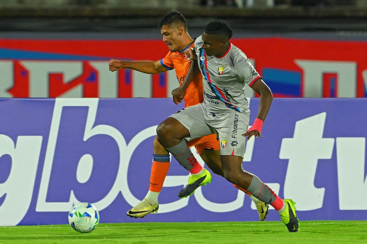 El Nacional se lo ganó al Blooming por penales y pasó a fase 2 de Libertadores