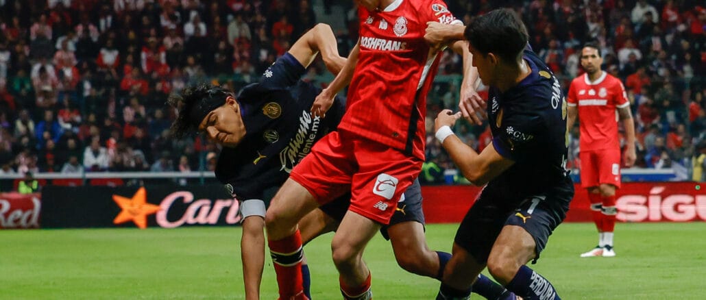 20250216_095956 Toluca Chivas