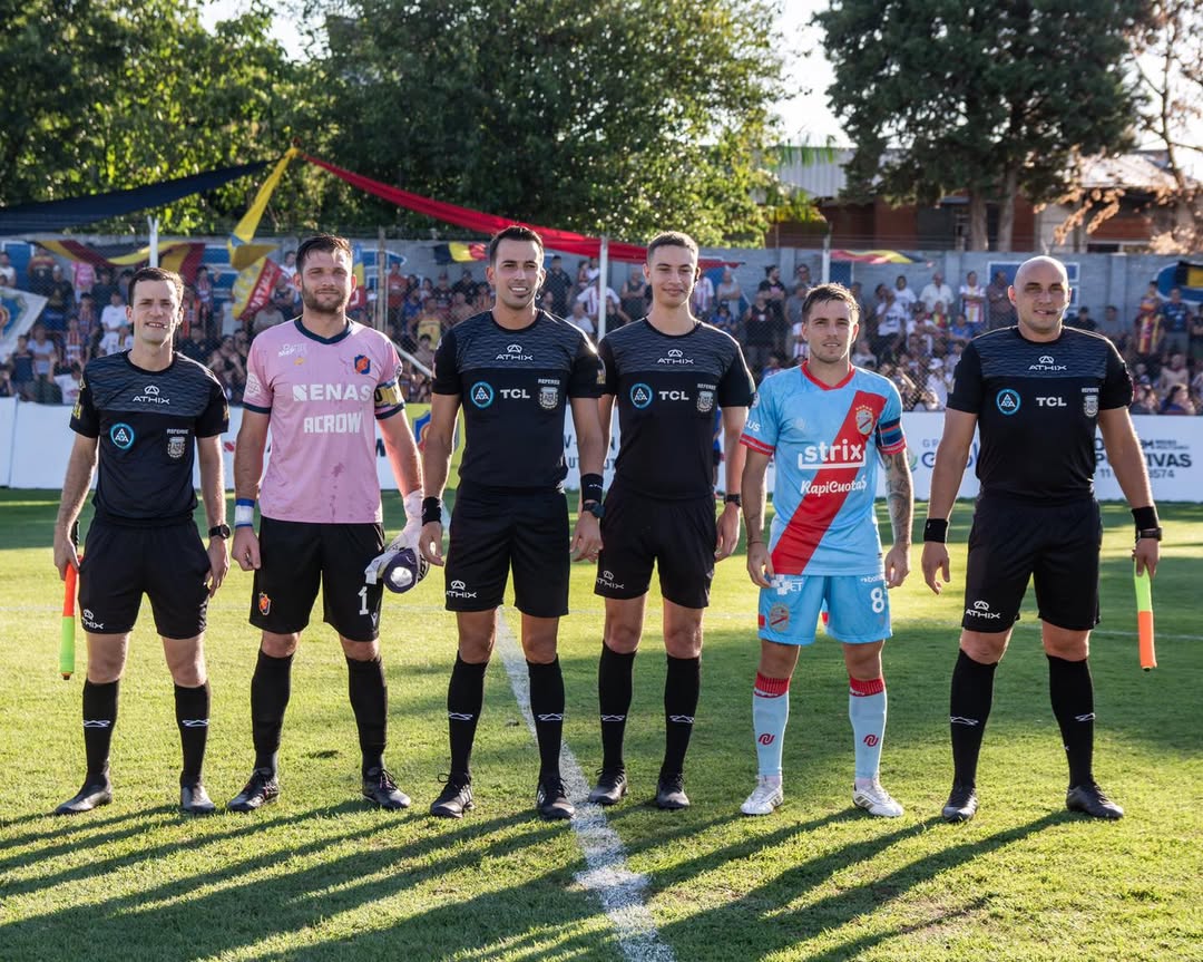 Colegiales y Arsenal, que sólo acumulan empates, repartieron puntos en Munro