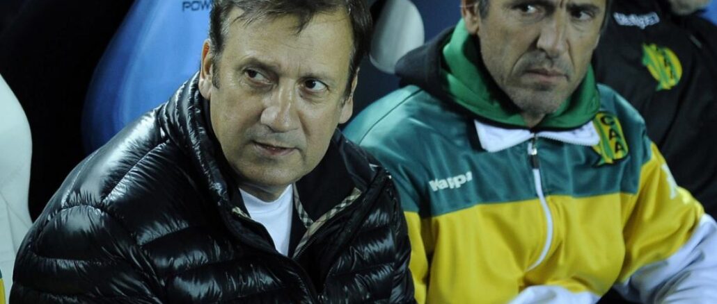 5a09b26208477 Nueva Chicago Walter Perazzo