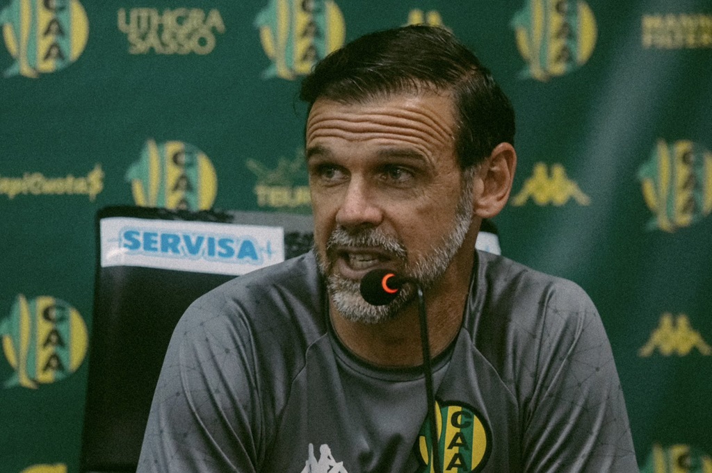 Andrés Yllana sigue en Aldosivi: «Tenemos que adaptarnos rápido»