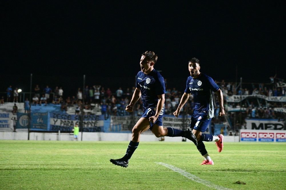 Acassuso debutó en la temporada 2025 con un gran triunfo sobre Argentino de Merlo
