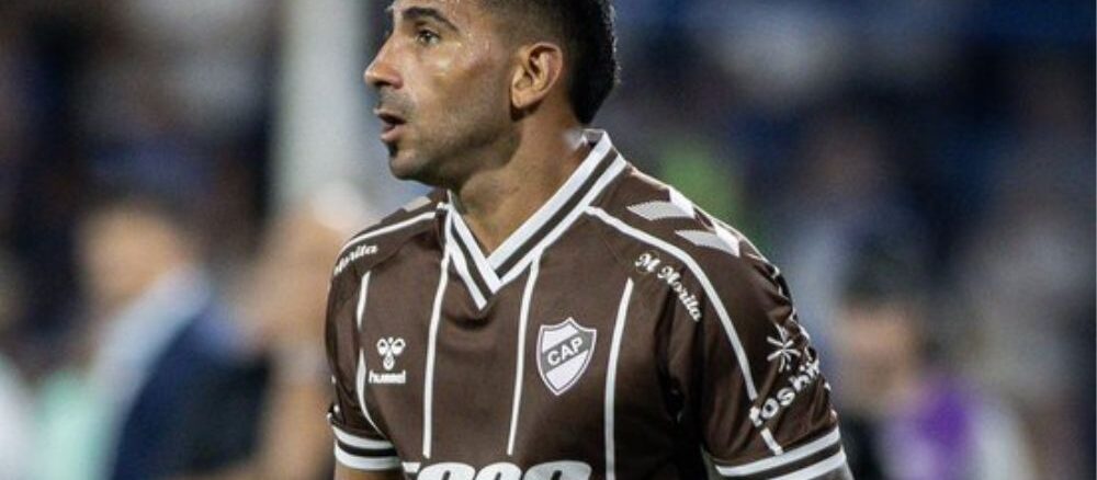 Jonathan Bay Platense