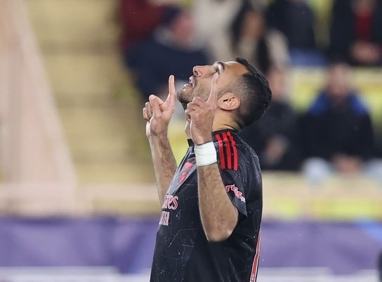 Gjnfz2uXkAAyV47 Pavlidis