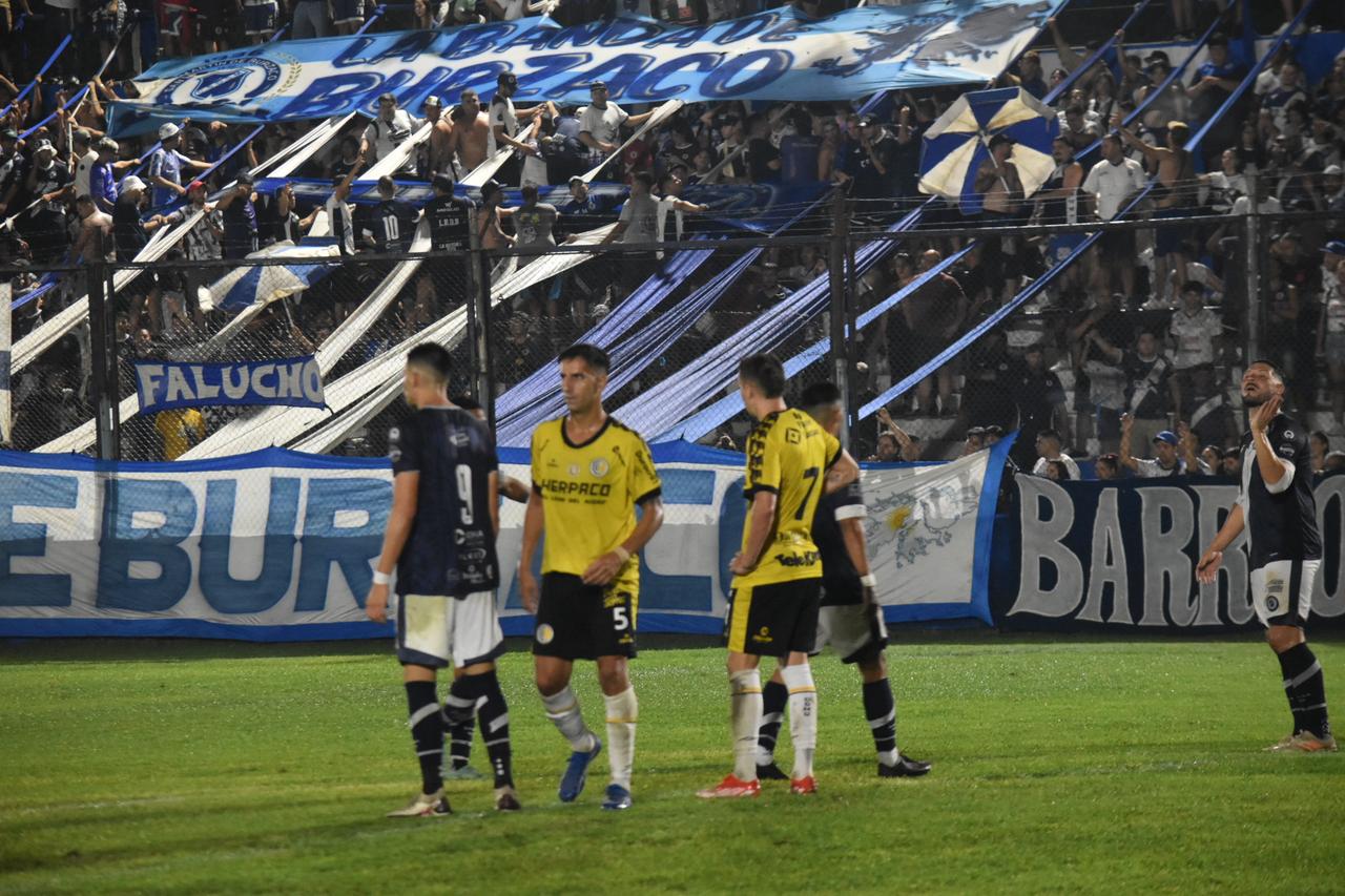 San Martín gritó fuerte en Burzaco y le cortó la racha a Comunicaciones en un final caliente