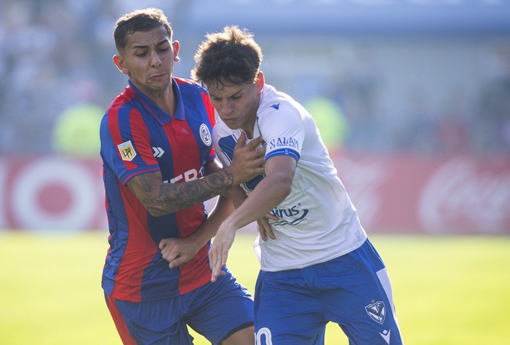 Vélez y San Lorenzo aburrieron por demás en la calurosa tarde del sábado