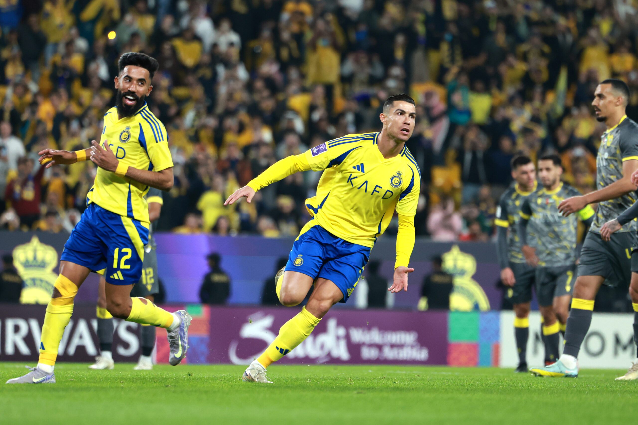 Cristiano Ronaldo quedó a 77 goles de los 1000 y no detiene el sueño de carrera