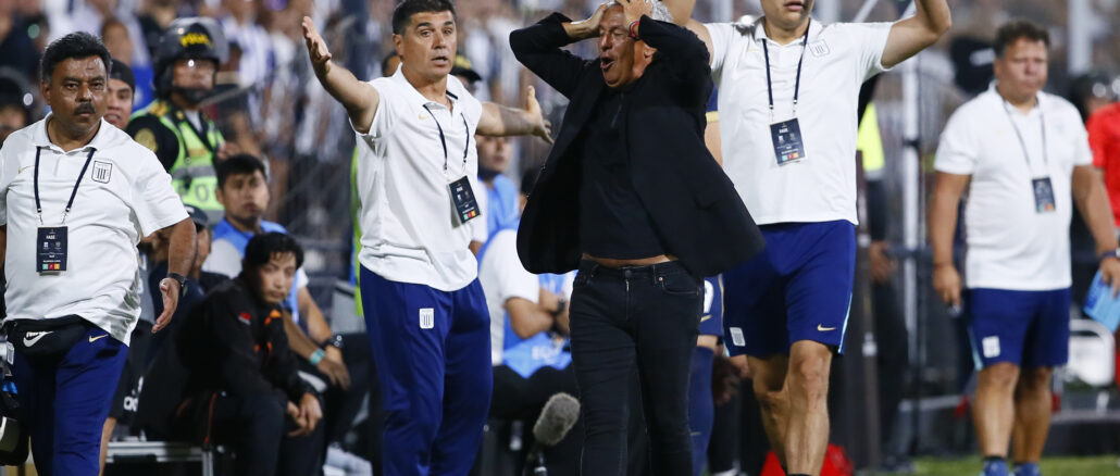 Alianza Lima v Boca Juniros - Copa CONMEBOL Libertadores 2025 Néstor Gorosito