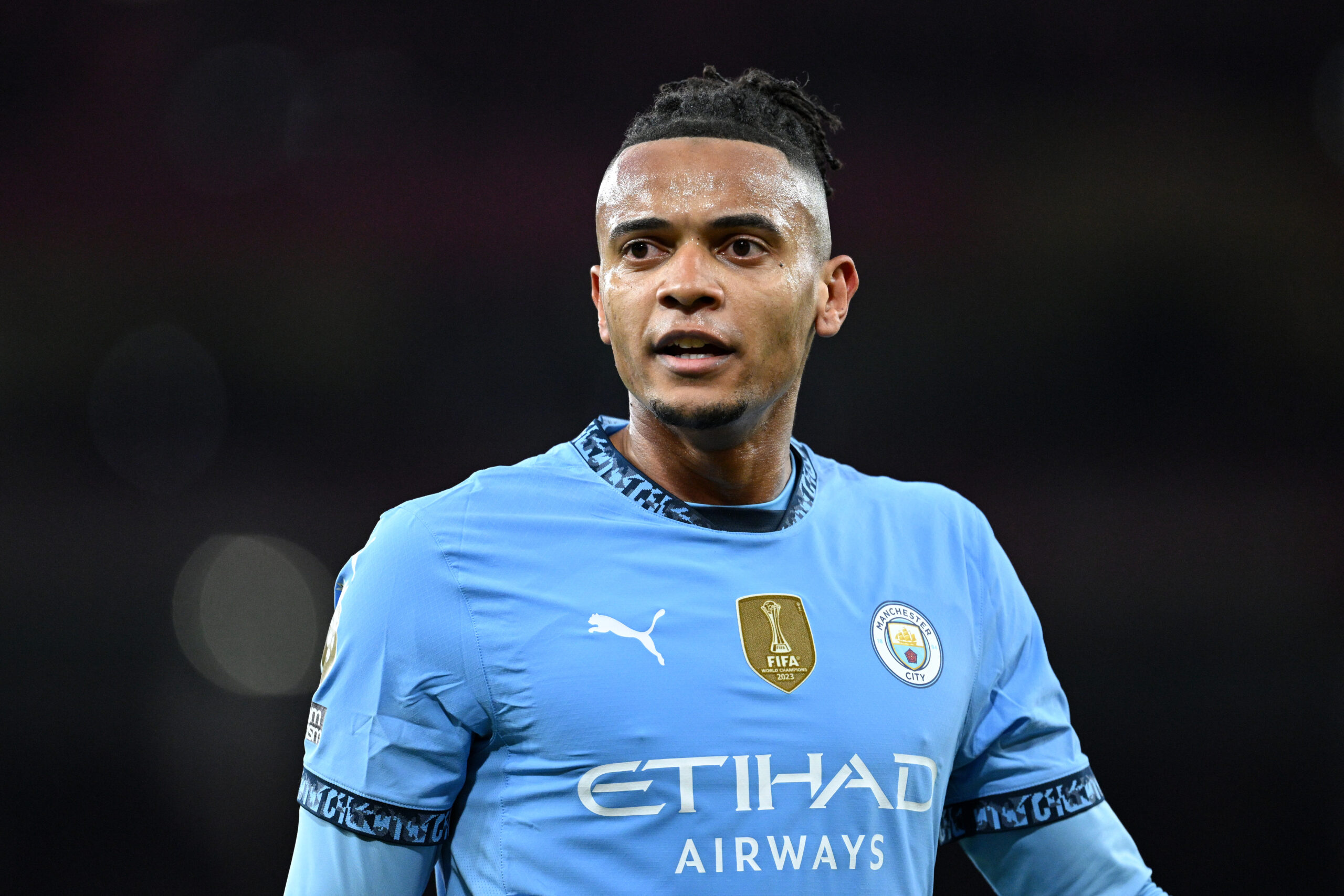 Otra pesadilla para Manchester City: Manuel Akanji salió lesionado y se suma a Jack Grealish