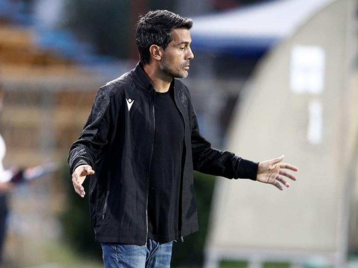 Los hinchas de Belgrano estallaron contra el entrenador: «Andate Erviti, la p… que te parió»