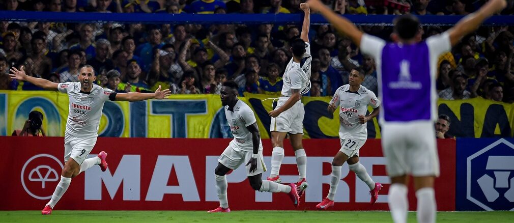 Boca Junios v Alianza Lima - Copa CONMEBOL Libertadores 2025