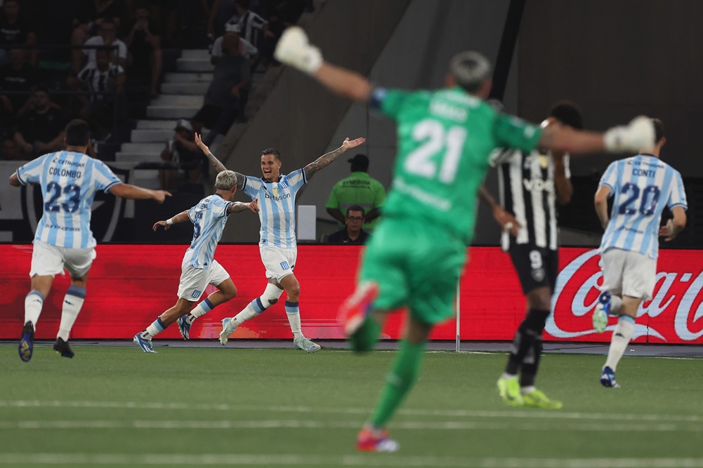 Racing brilló en Brasil ante Botafogo y es el gran campeón de la Recopa Sudamericana