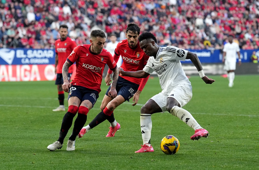 Real Madrid cedió puntos y puso el liderato en riesgo con polémico empate ante Osasuna