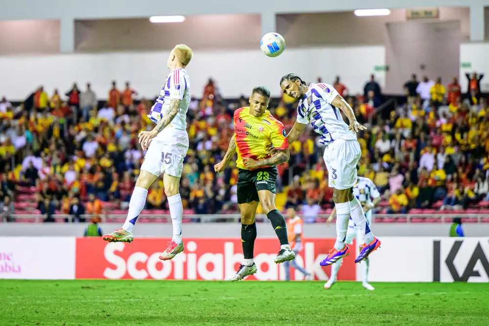 Herediano y Real Salt Lake no se sacaron ventajas por la ida