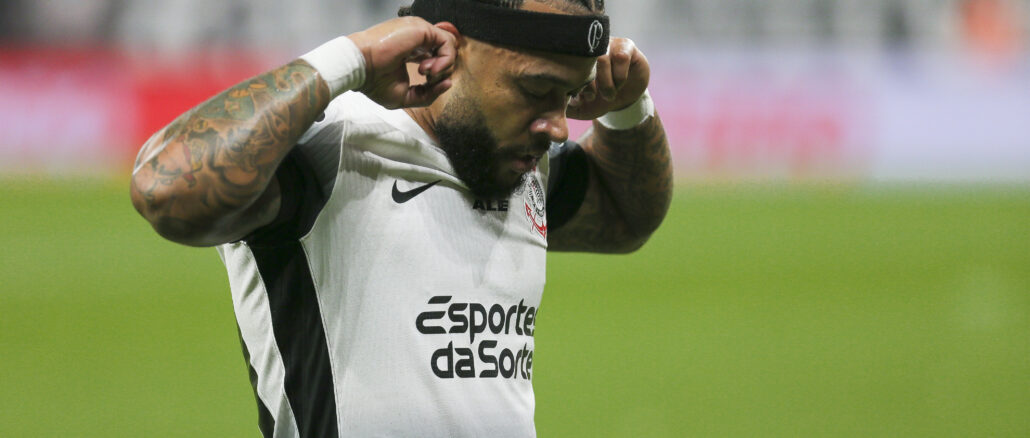 Corinthians v Bahia - Brasileirao 2024 Memphis Depay