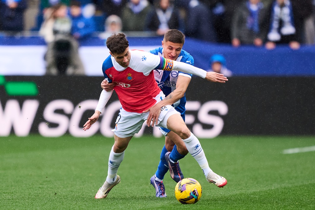 Espanyol logró una victoria dorada ante Alavés con agónico gol en Mendizorroza