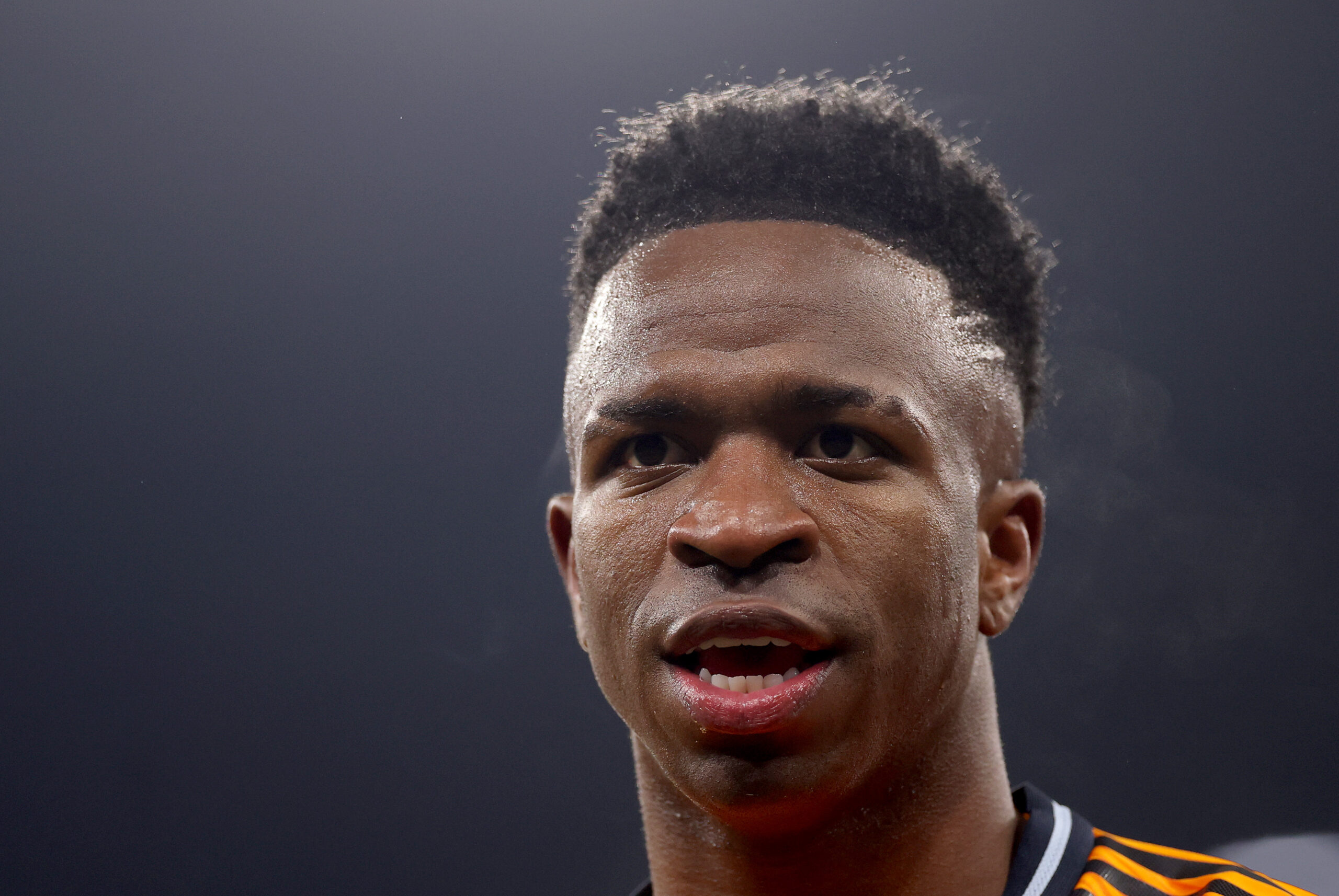Vinicius: «No sé nada de la oferta de Arabia, tengo que hablar con Florentino Pérez»