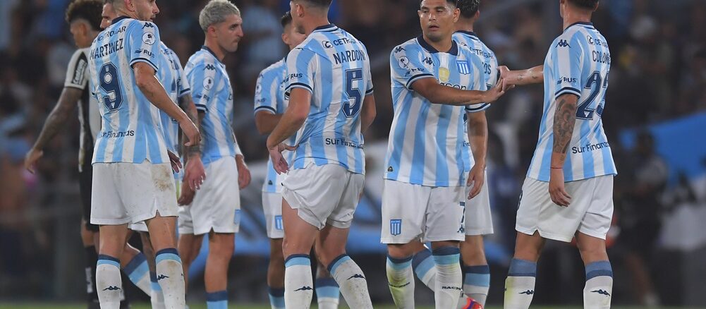 Racing derrotó 2 a 0 a Botafogo en la final de ida de la Recopa Sudamericana