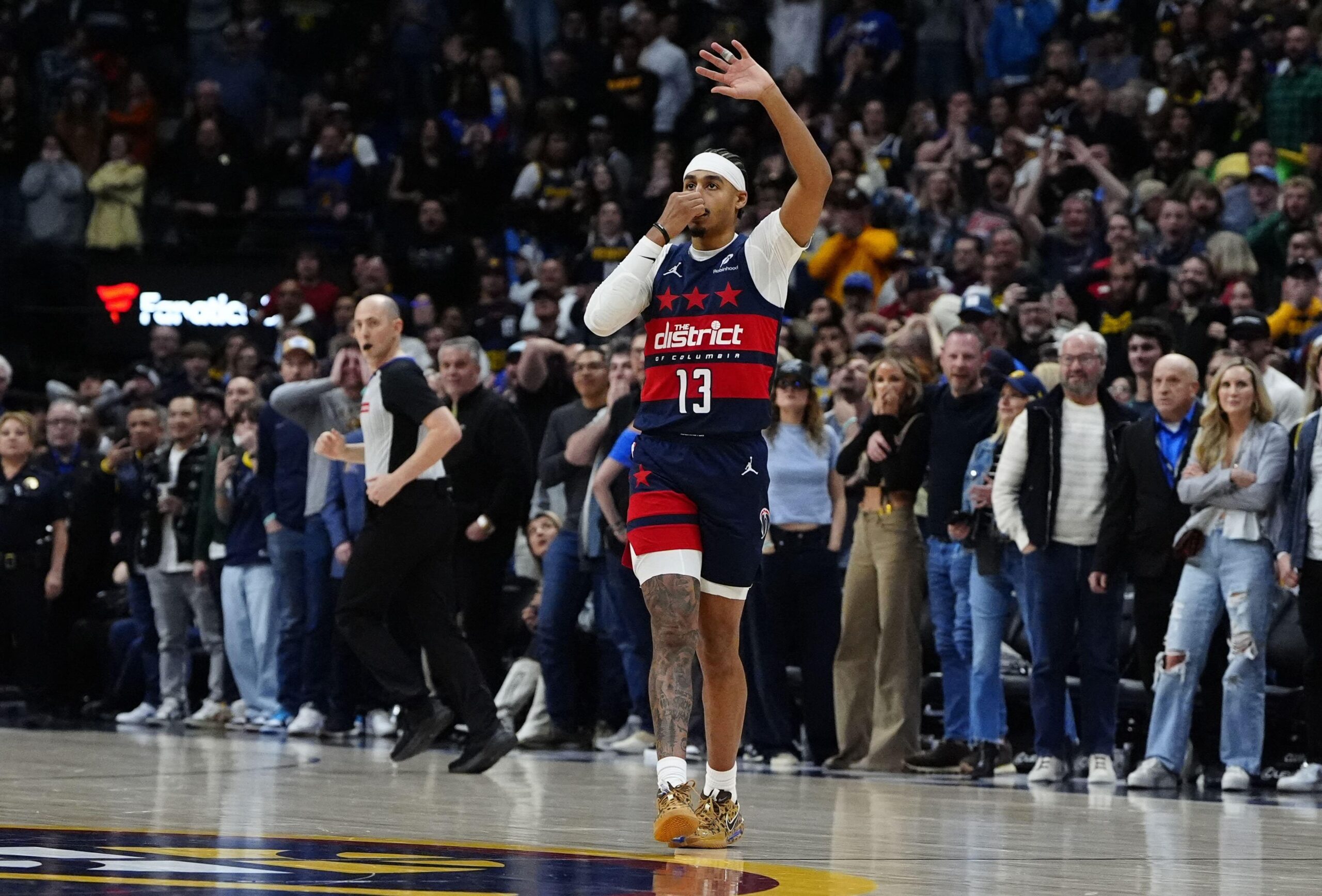 NBA: Los Washington Wizards vencen a los Denver Nuggets con un triple de Jordan Poole en la última jugada