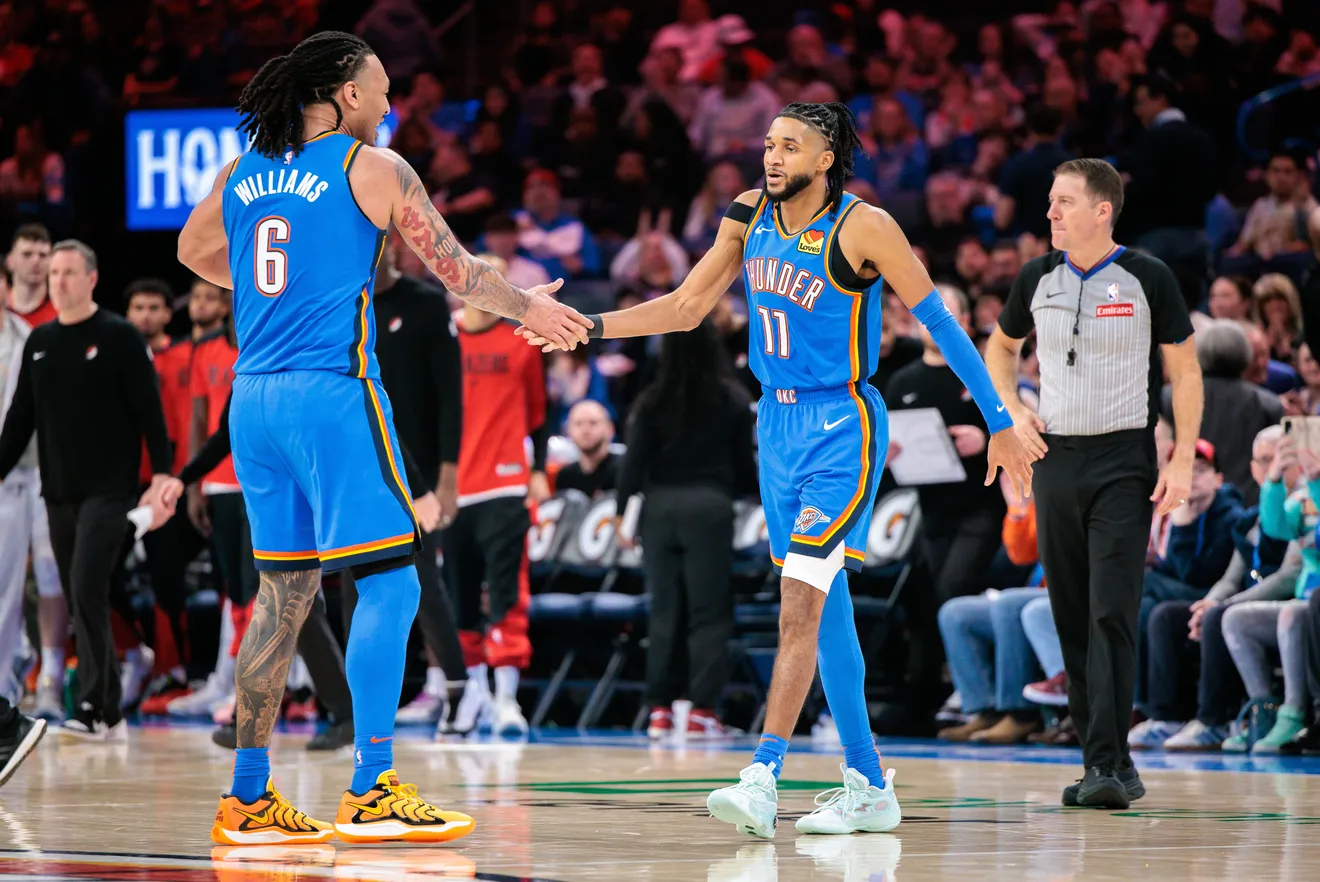 Los Oklahoma City Thunder demuestran tener banca de campeón y siguen líderes del Oeste