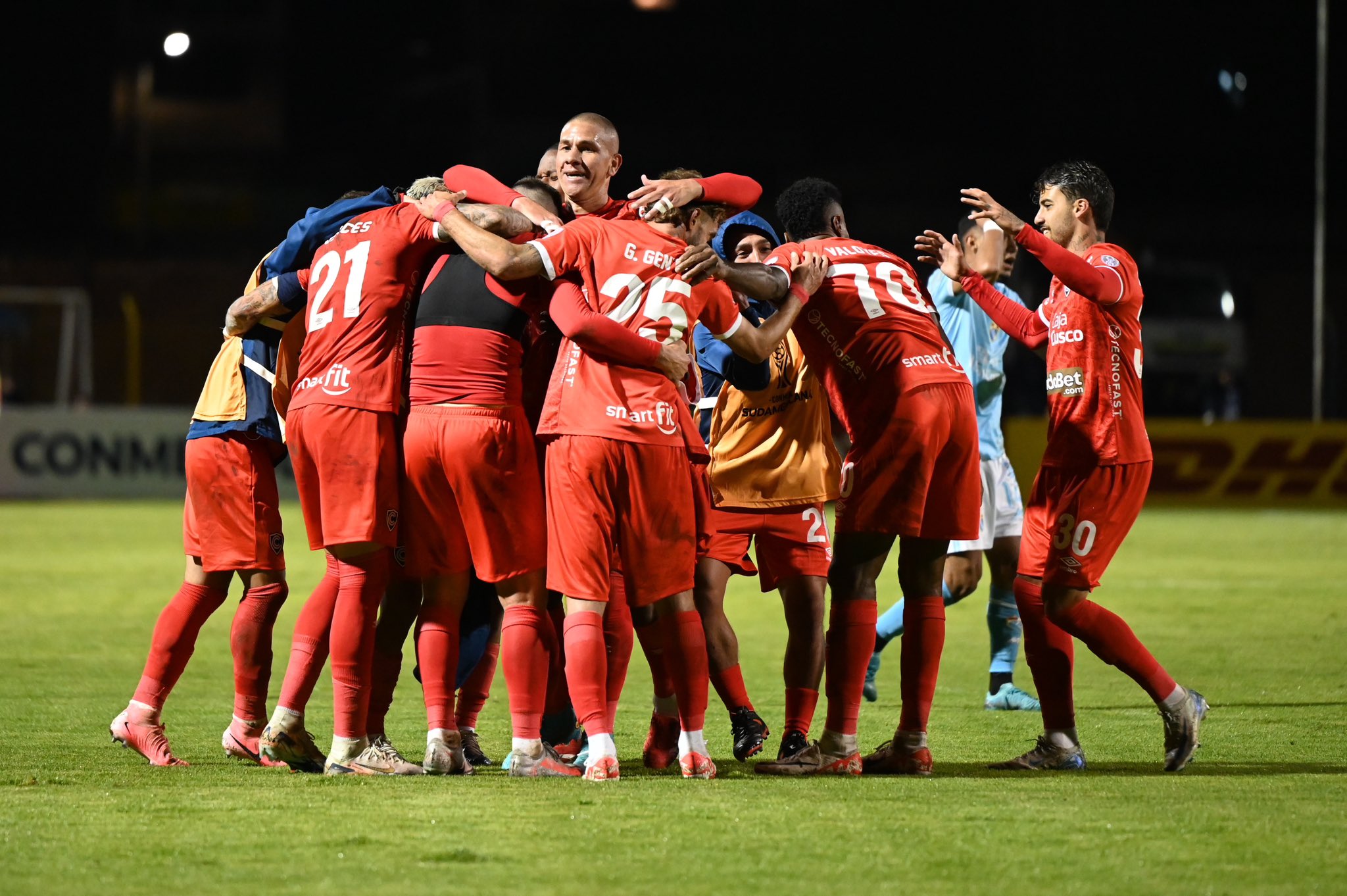 Cienciano consiguió un agónico empate para luego eliminar por penales a ADT y seguir en la Copa Sudamericana
