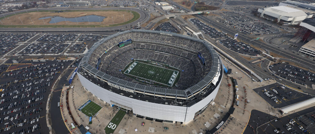 Indianapolis Colts v New York Jets Metlife
