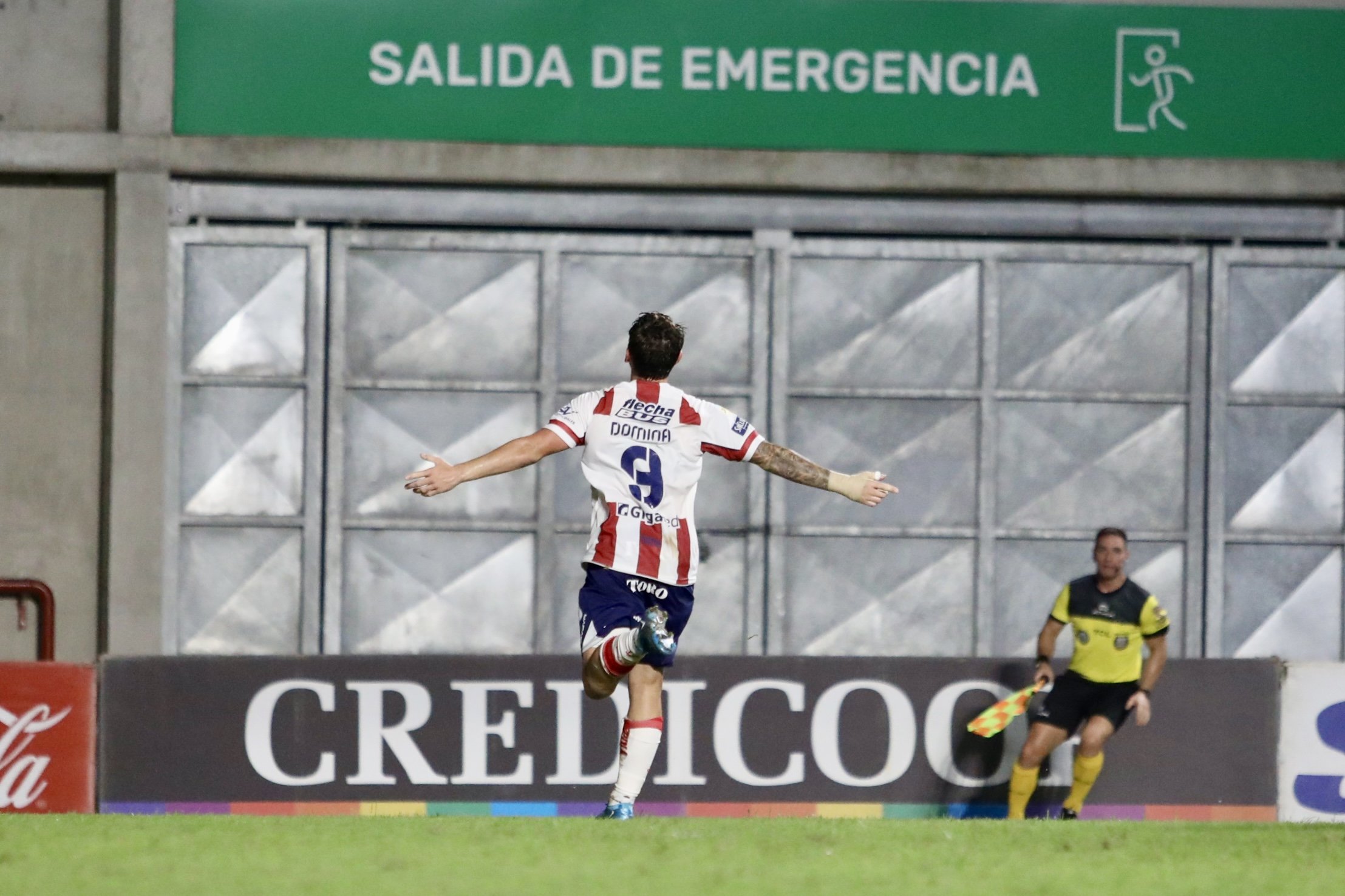 Unión se lo dio vuelta a Colegiales y clasificó a los 16avos de final de la Copa Argentina