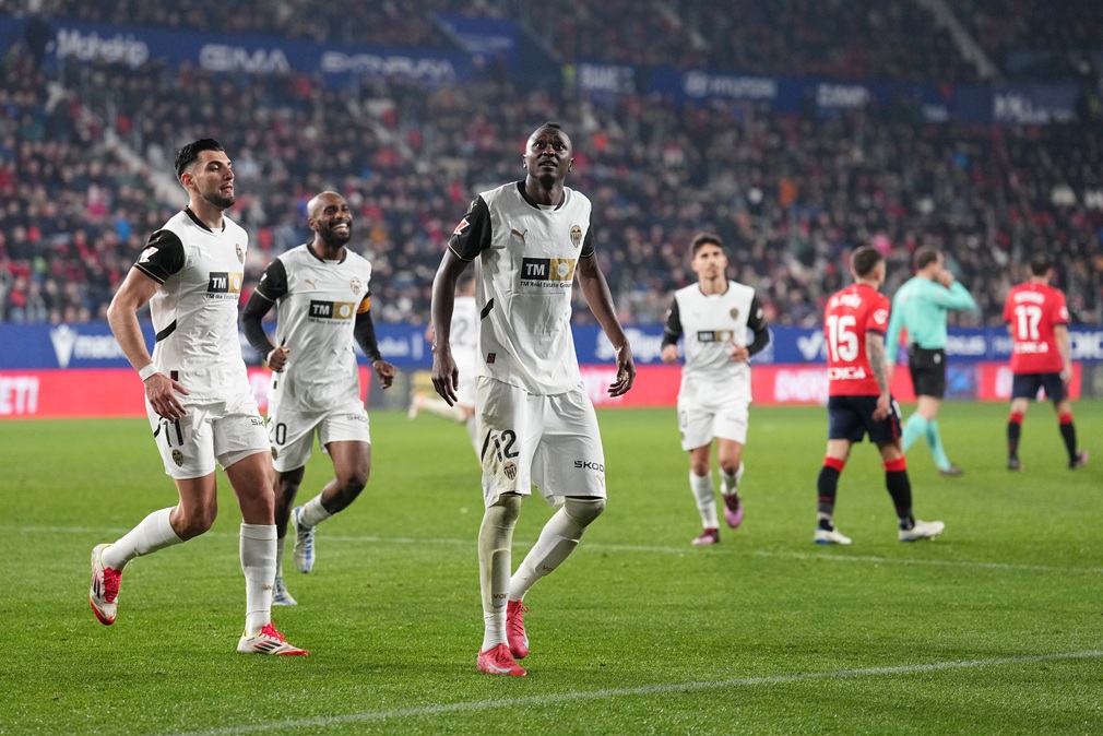 Osasuna y Valencia protagonizaron un tremendo empate 3 a 3