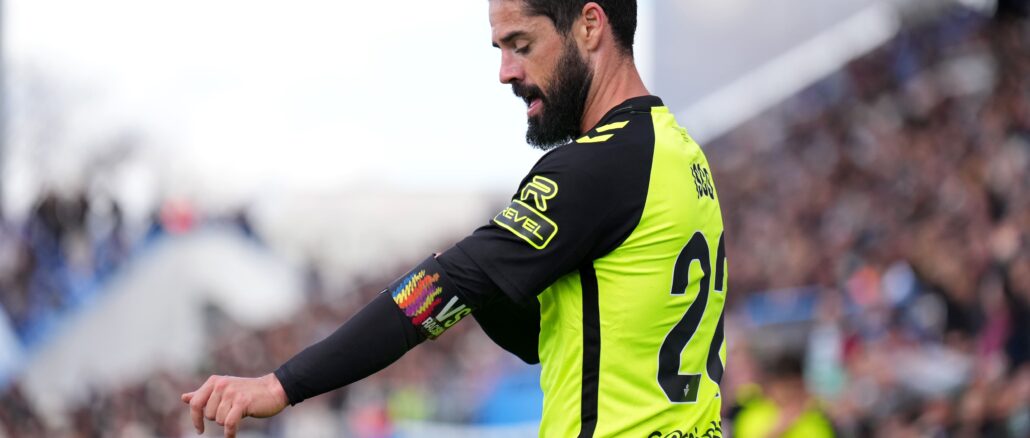 cd-leganes-v-real-betis-balompie-la-liga-ea-sports (1) Isco