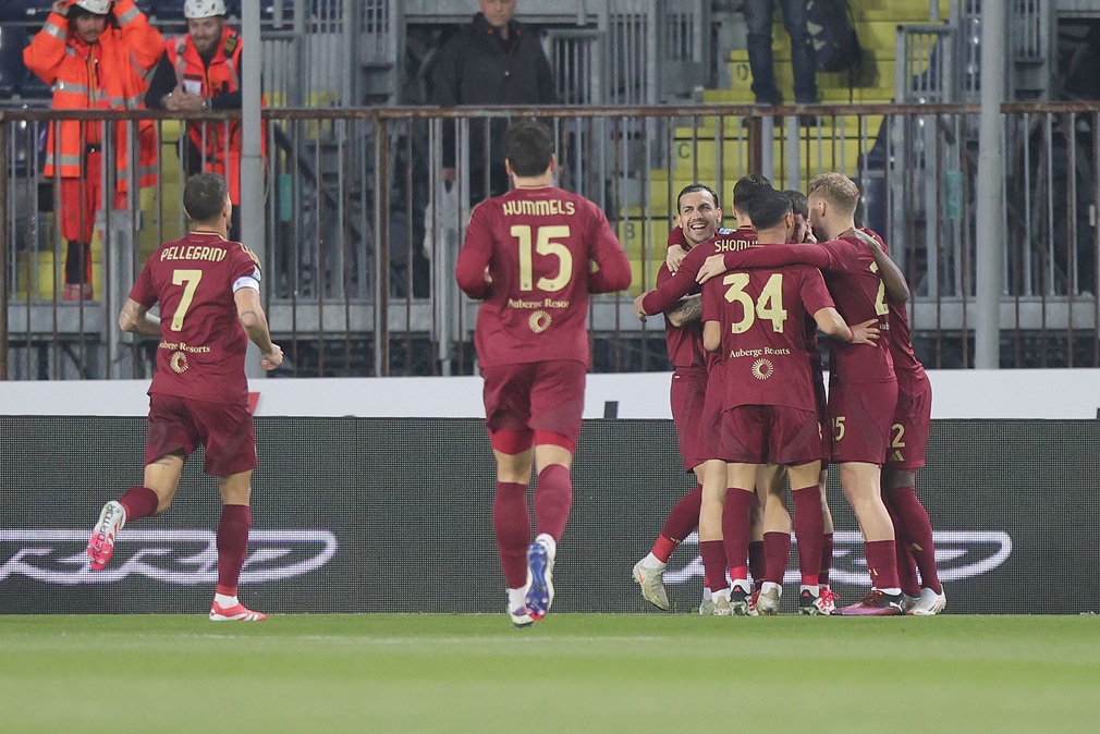 Roma logró en Empoli su sexta victoria consecutiva