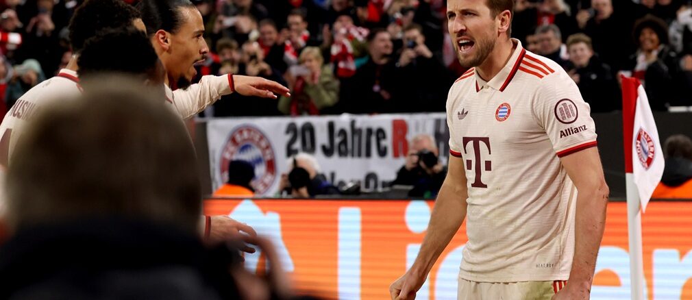 FC Bayern München v Bayer 04 Leverkusen - UEFA Champions League 2024/25 Round of 16 First Leg