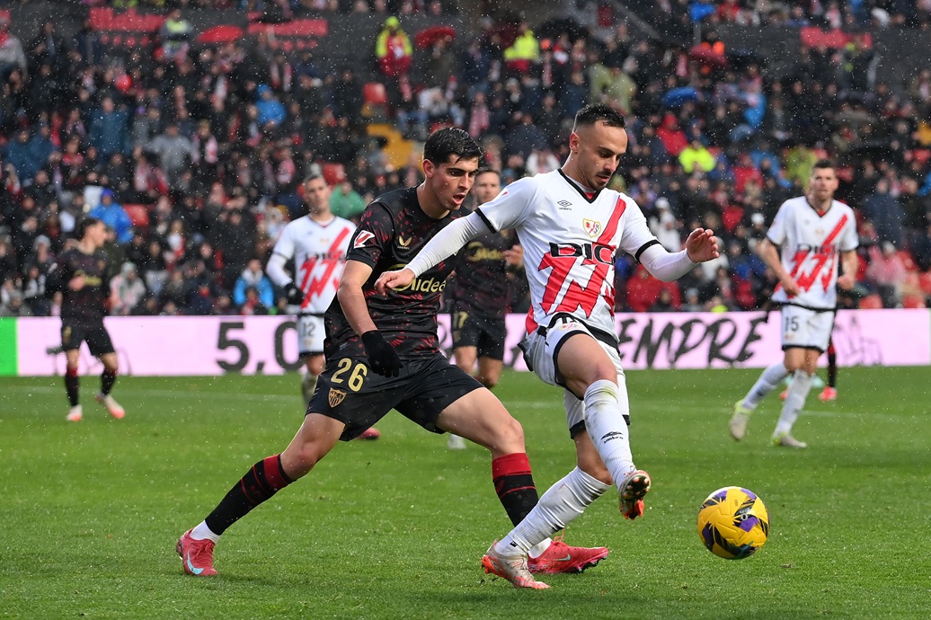 Rayo Vallecano y Sevilla empataron 1 a 1 con golazo de Ratiu y Lukebakio