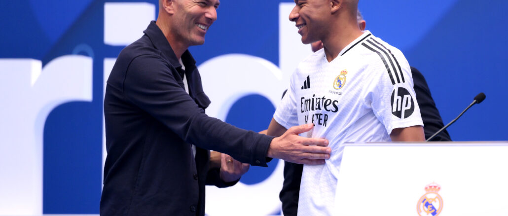 Zinedine Zidane y Kylian Mbappé