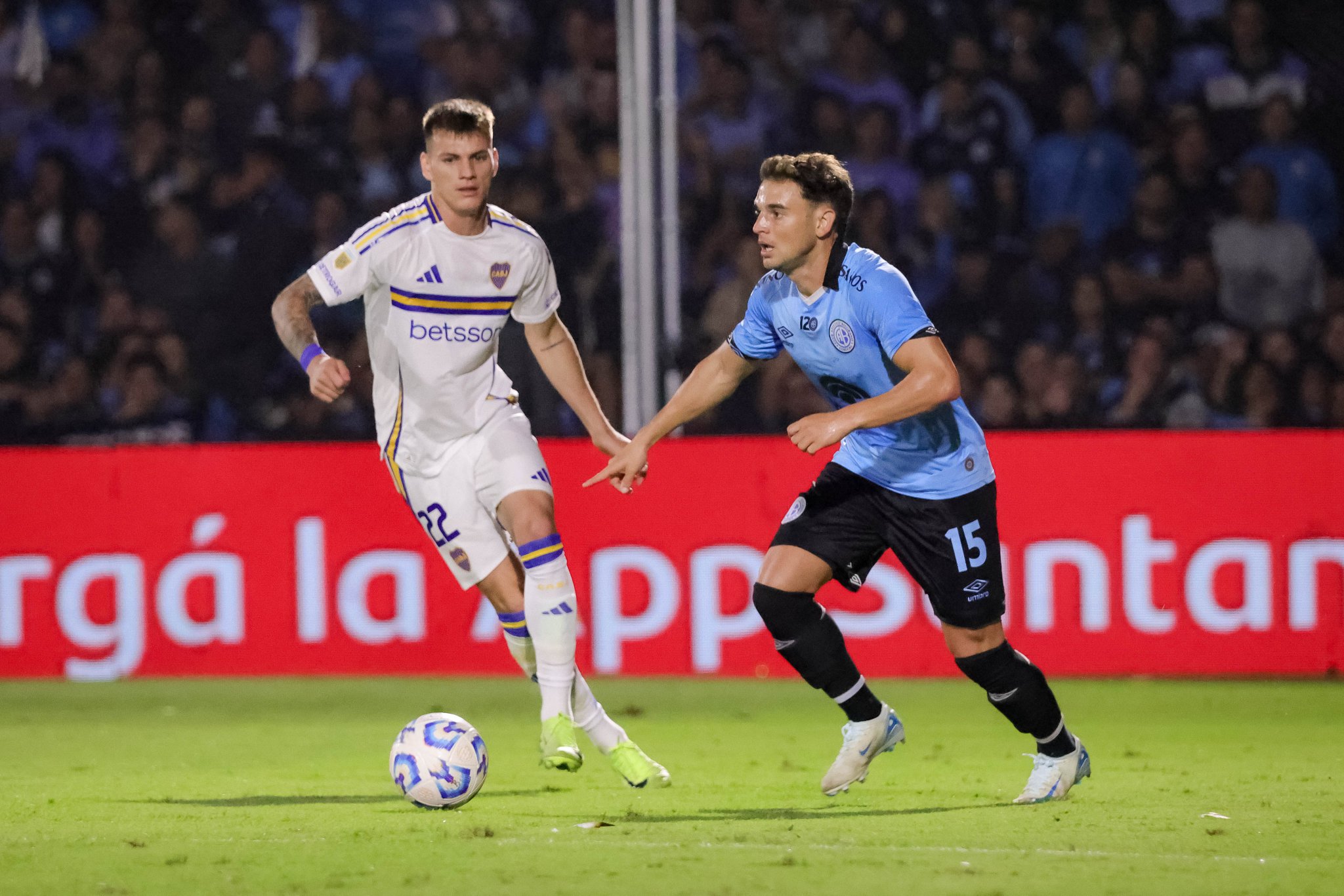 Boca no lució pero se llevó un importante triunfo de su visita a Belgrano