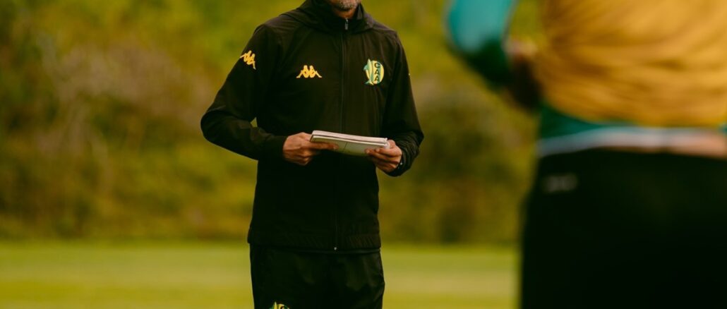 Mariano Charlier le lavó la cara a Aldosivi que sueña con seguir en Primera