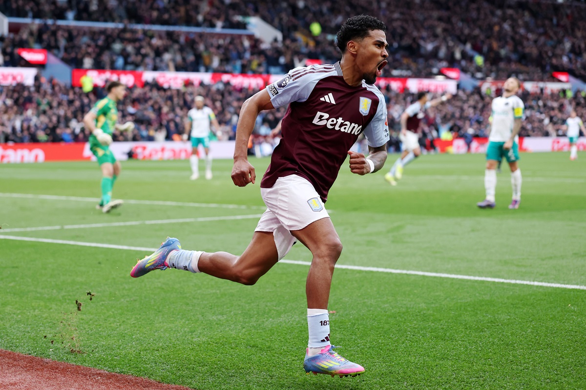 Aston Villa goleó a Newcastle en una final para soñar con otro boleto a Champions League