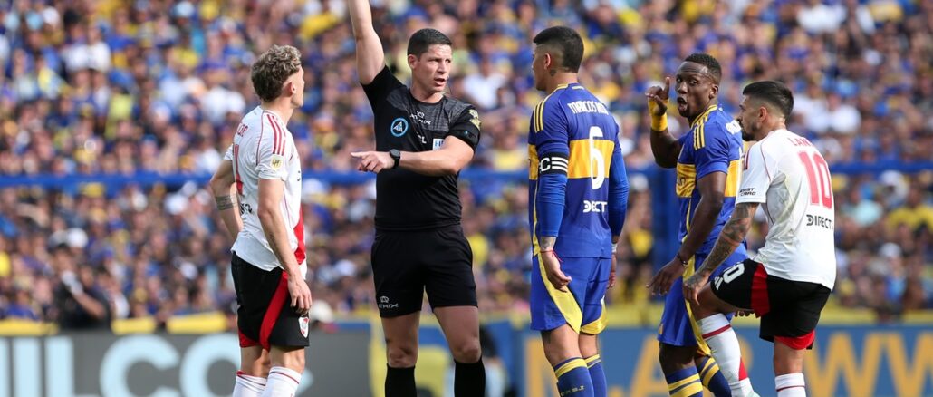 Boca Juniors v River Plate - Liga Profesional 2024