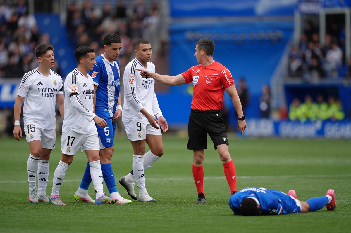 Mbappé la sacó barata y solo fue sancionado con un partido tras la expulsión en Real Madrid