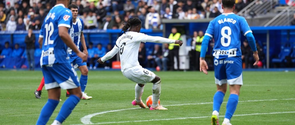 Deportivo Alaves v Real Madrid CF - La Liga EA Sports