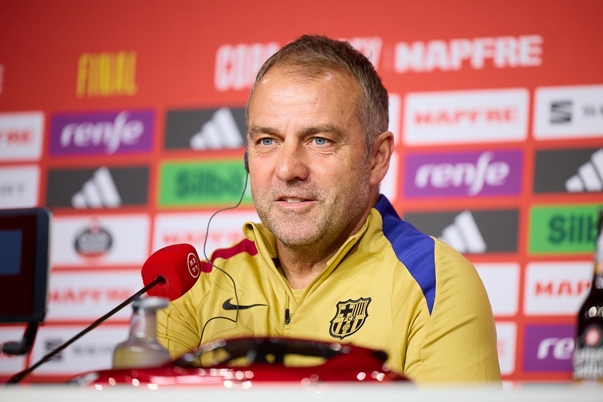 Hansi Flick, sobre la final de Copa del Rey entre Barcelona y Real Madrid: «No hay favoritos»